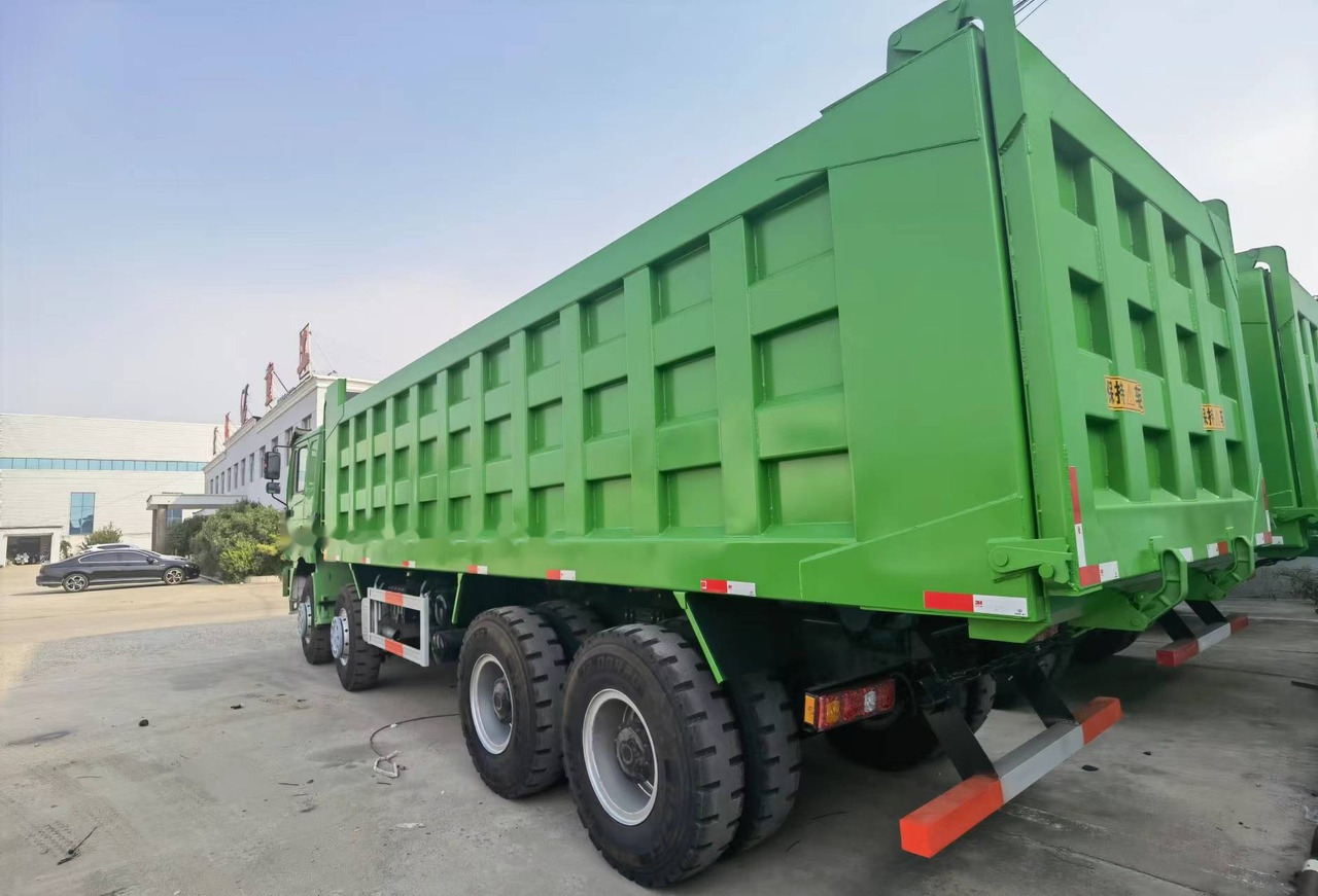 Shacman F3000 8*4 Dump truck - Φορτηγό ανατρεπόμενο: φωτογραφία 4 Shacman F3000 8*4 Dump truck - Φορτηγό ανατρεπόμενο: φωτογραφία 4