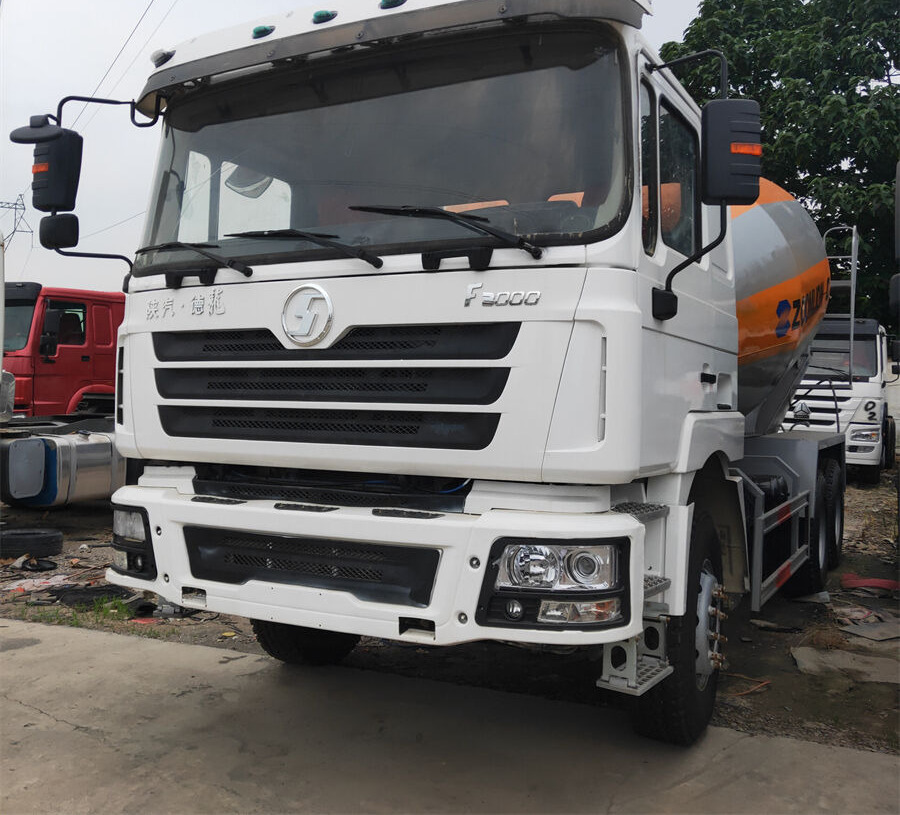 Shacman F3000 - Μπετονιέρα φορτηγό: φωτογραφία 1 Shacman F3000 - Μπετονιέρα φορτηγό: φωτογραφία 1