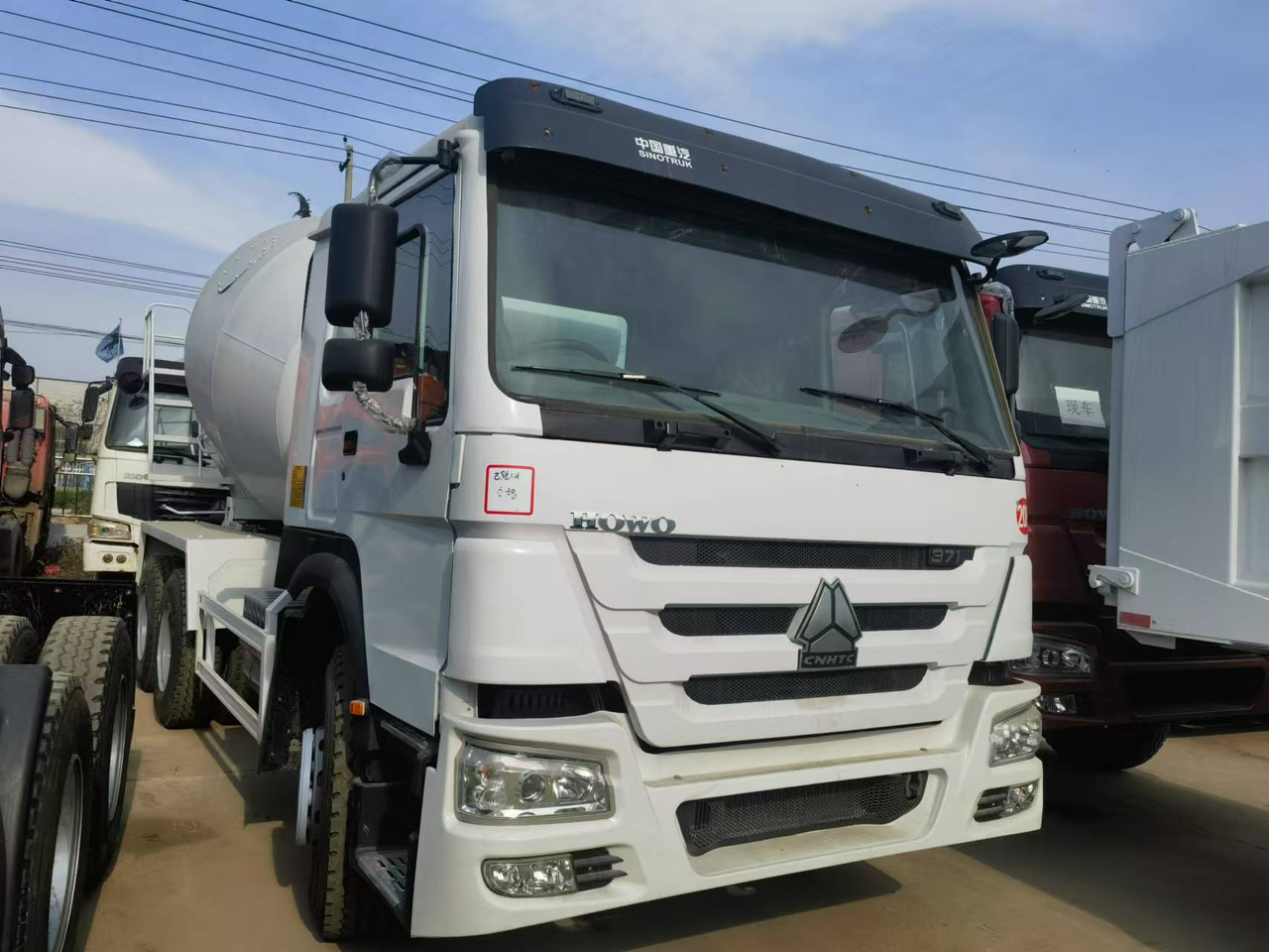 Sinotruk HOWO 371 Concrete mixer truck - Μπετονιέρα φορτηγό: φωτογραφία 1 Sinotruk HOWO 371 Concrete mixer truck - Μπετονιέρα φορτηγό: φωτογραφία 1