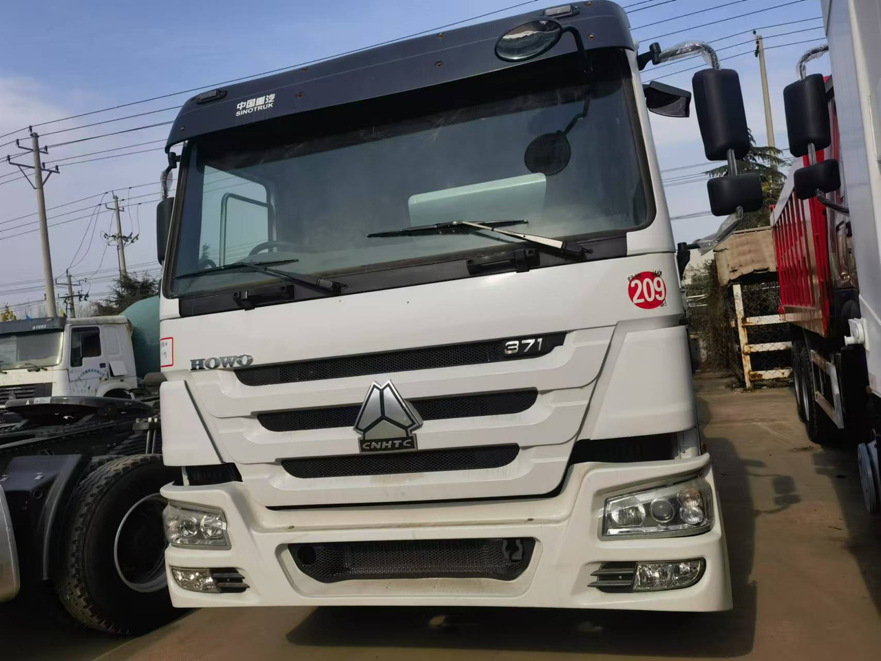 Sinotruk HOWO 371 Concrete mixer truck - Μπετονιέρα φορτηγό: φωτογραφία 4 Sinotruk HOWO 371 Concrete mixer truck - Μπετονιέρα φορτηγό: φωτογραφία 4