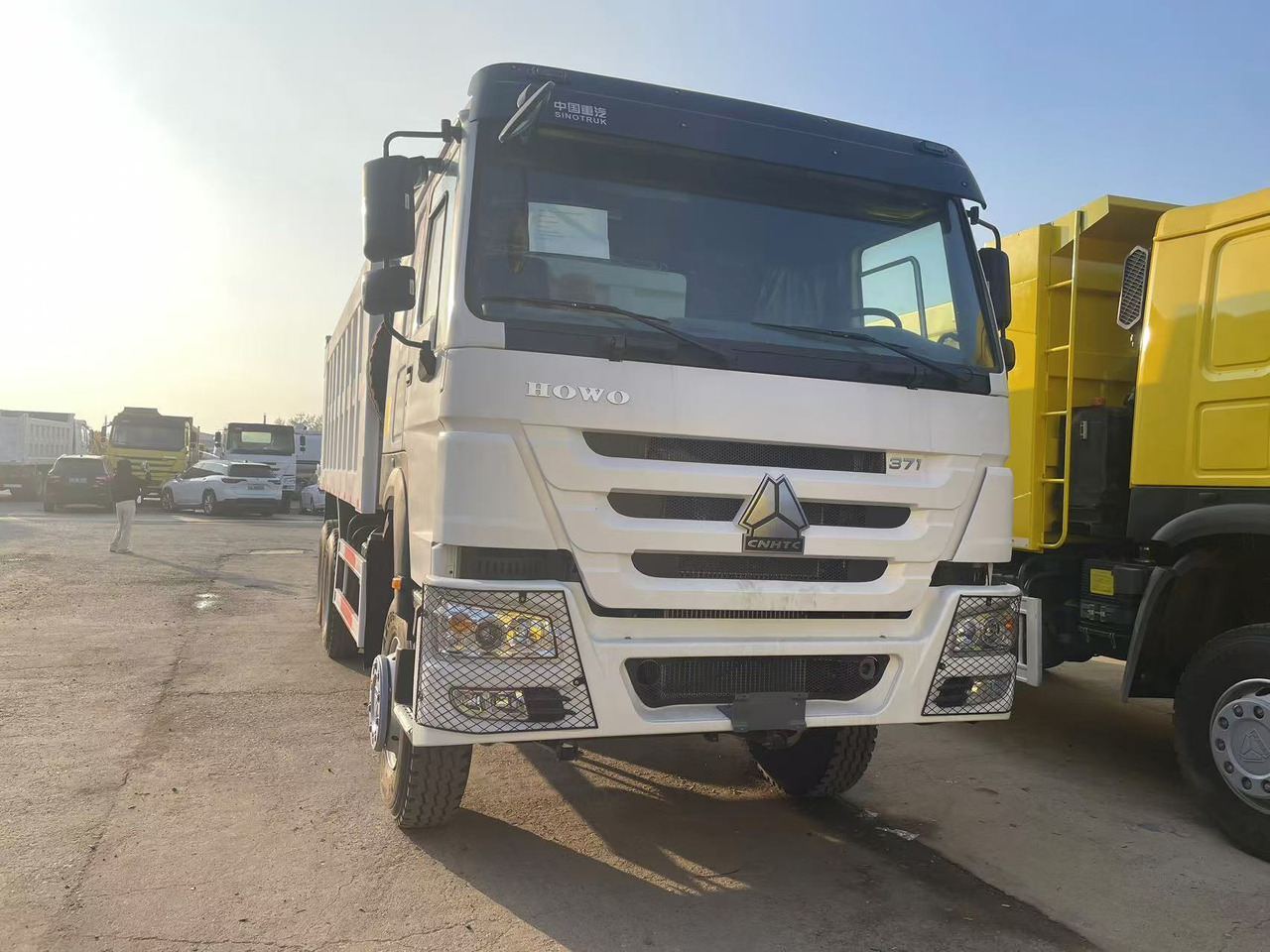 Sinotruk HOWO 371 brand new 6*4 Dump truck - Φορτηγό ανατρεπόμενο: φωτογραφία 4 Sinotruk HOWO 371 brand new 6*4 Dump truck - Φορτηγό ανατρεπόμενο: φωτογραφία 4