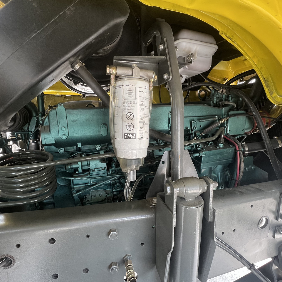 Sinotruk HOWO 371 - Μίνι ανατρεπόμενο: φωτογραφία 4 Sinotruk HOWO 371 - Μίνι ανατρεπόμενο: φωτογραφία 4