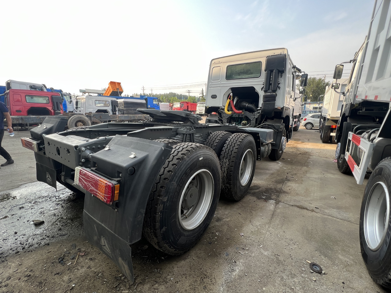 Τράκτορας Sinotruk HOWO 6*4 Tractor: φωτογραφία 8