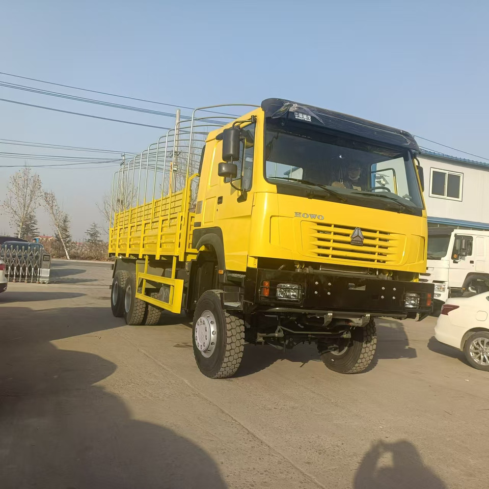Sinotruk HOWO 6*4 Troop Carrier - Φορτηγό με ανοιχτή καρότσα: φωτογραφία 2 Sinotruk HOWO 6*4 Troop Carrier - Φορτηγό με ανοιχτή καρότσα: φωτογραφία 2