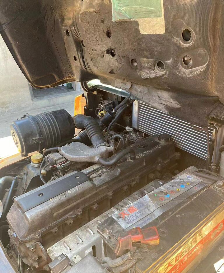 Toyota FD50 - Πετρελαιοκίνητο περονοφόρο: φωτογραφία 4 Toyota FD50 - Πετρελαιοκίνητο περονοφόρο: φωτογραφία 4