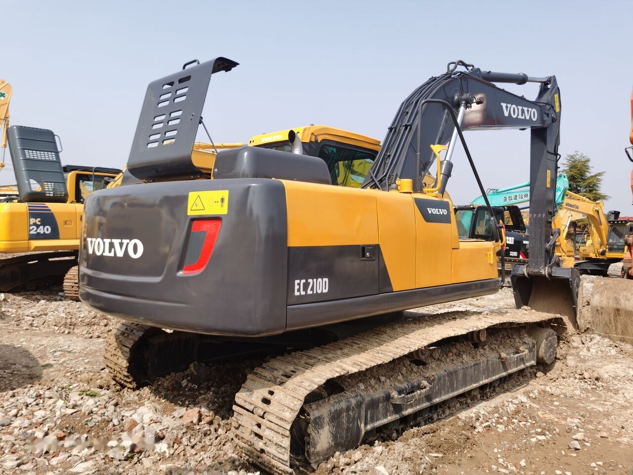 Volvo EC210D - Ερπυστριοφόρος εκσκαφέας: φωτογραφία 2 Volvo EC210D - Ερπυστριοφόρος εκσκαφέας: φωτογραφία 2