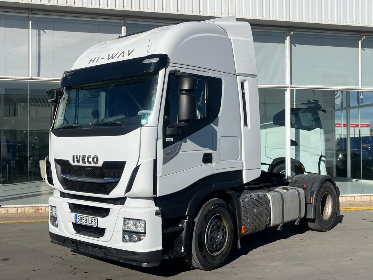 Cabeza Tractora IVECO 480 AUTOMATICO CON INTARDER - Τράκτορας: φωτογραφία 1 Cabeza Tractora IVECO 480 AUTOMATICO CON INTARDER - Τράκτορας: φωτογραφία 1