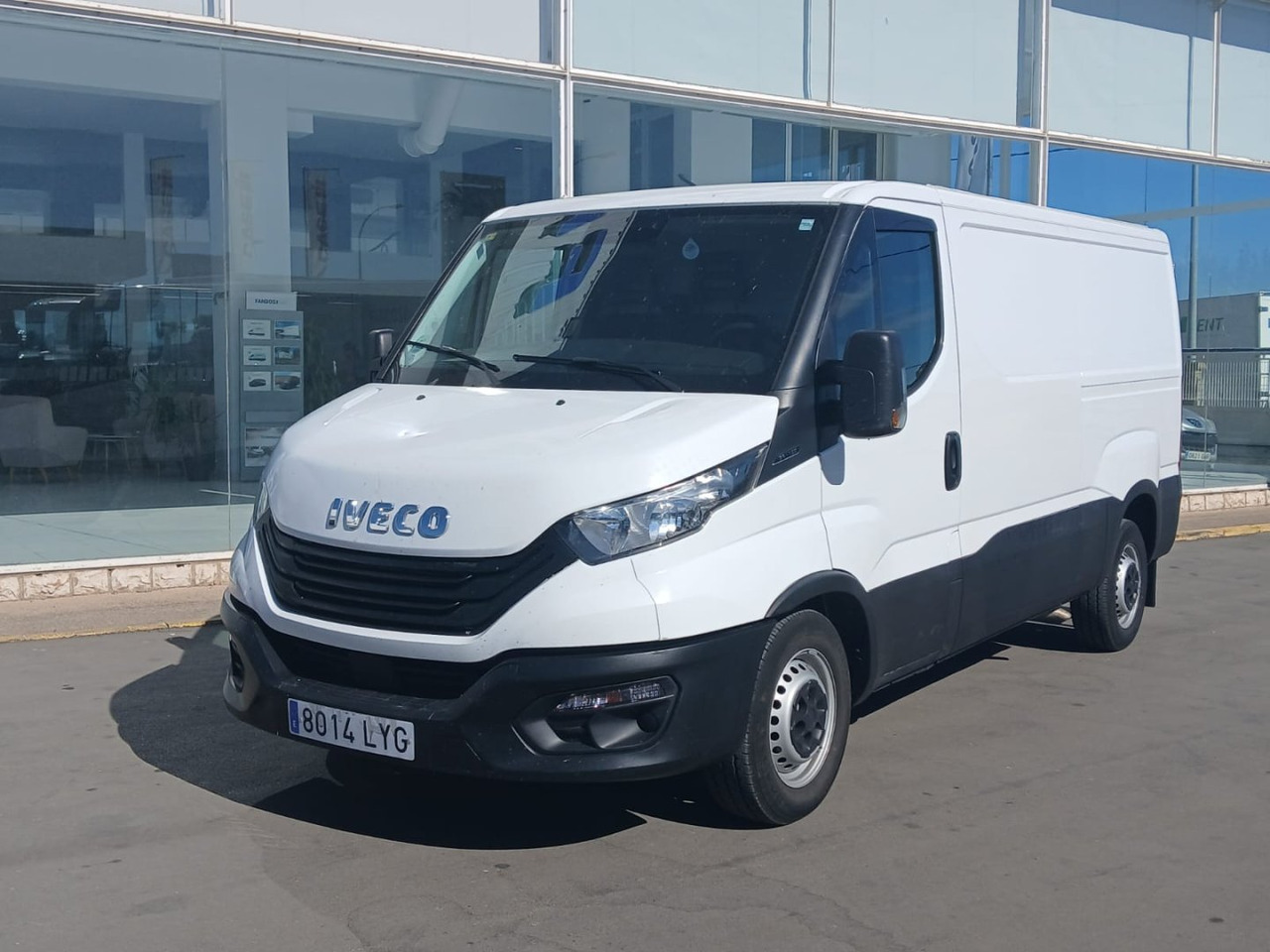Furgón IVECO 35S16 V 9m3 - Βαν: φωτογραφία 1 Furgón IVECO 35S16 V 9m3 - Βαν: φωτογραφία 1