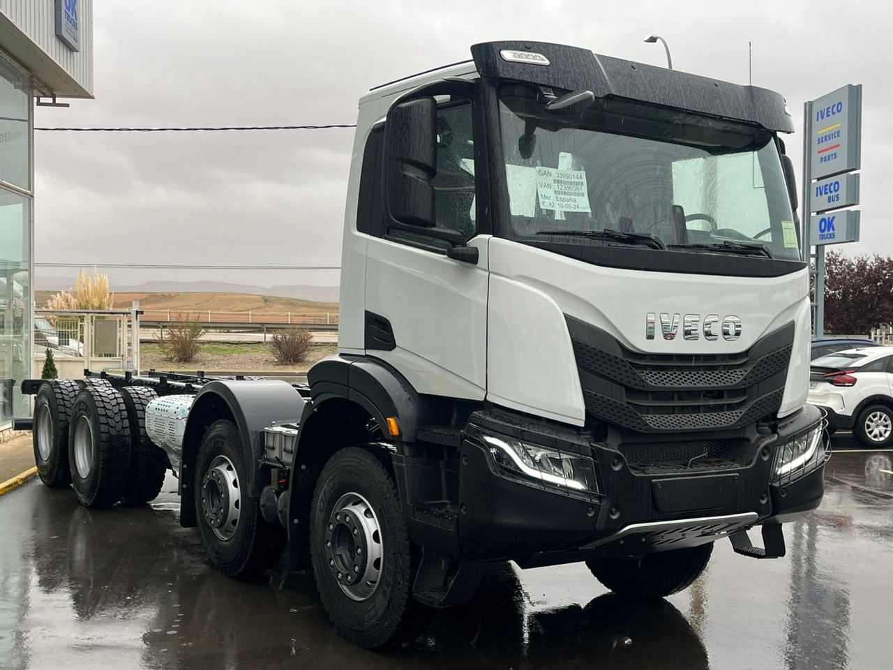Volquete/Dumper IVECO T-WAY 510cv 8X4 - Φορτηγό σασί: φωτογραφία 3 Volquete/Dumper IVECO T-WAY 510cv 8X4 - Φορτηγό σασί: φωτογραφία 3