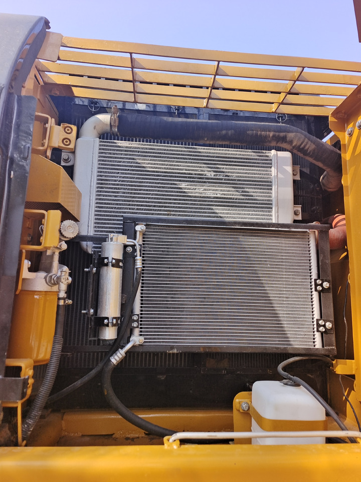 CAT 320D2L - Ερπυστριοφόρος εκσκαφέας: φωτογραφία 5 CAT 320D2L - Ερπυστριοφόρος εκσκαφέας: φωτογραφία 5