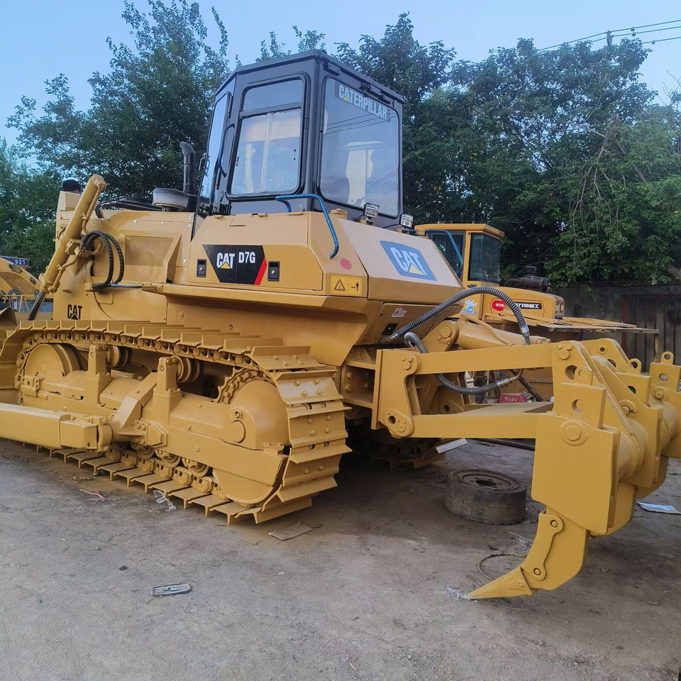 CAT D7G - Μπουλντόζα: φωτογραφία 1 CAT D7G - Μπουλντόζα: φωτογραφία 1