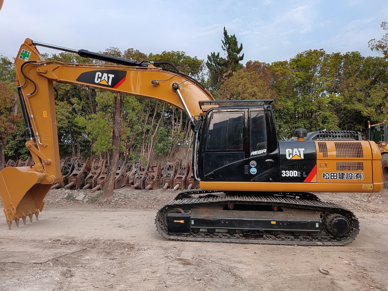 CATERPILLAR 330 D 2 L - Ερπυστριοφόρος εκσκαφέας: φωτογραφία 1 CATERPILLAR 330 D 2 L - Ερπυστριοφόρος εκσκαφέας: φωτογραφία 1