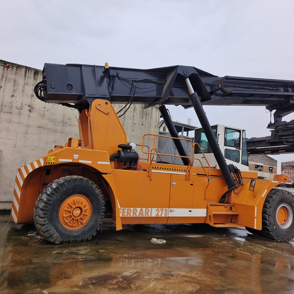 Reachstacker CVS FERRARRI F278.6 Ferrarri 278: φωτογραφία 1