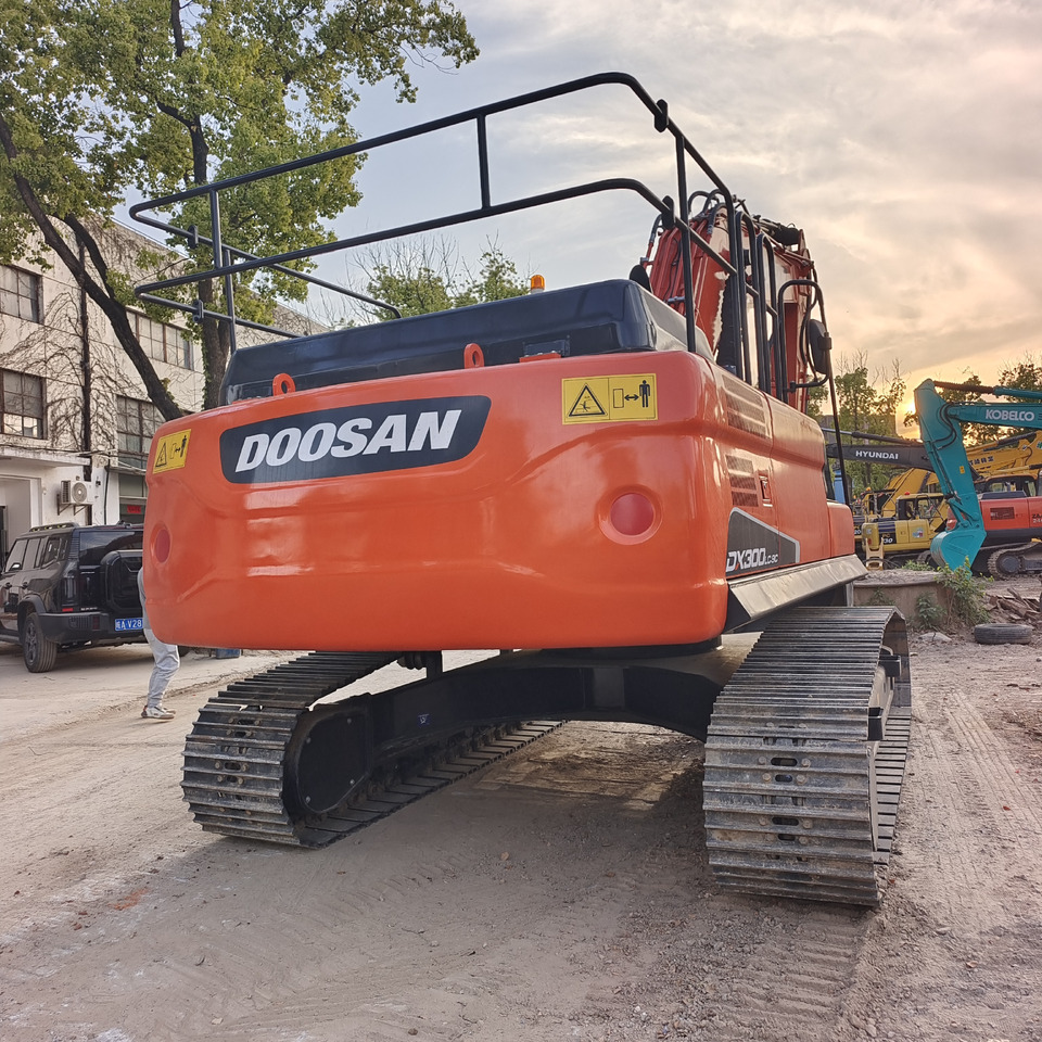 DOOSAN DX 300 LC-9C DX300 LCA - Ερπυστριοφόρος εκσκαφέας: φωτογραφία 5 DOOSAN DX 300 LC-9C DX300 LCA - Ερπυστριοφόρος εκσκαφέας: φωτογραφία 5
