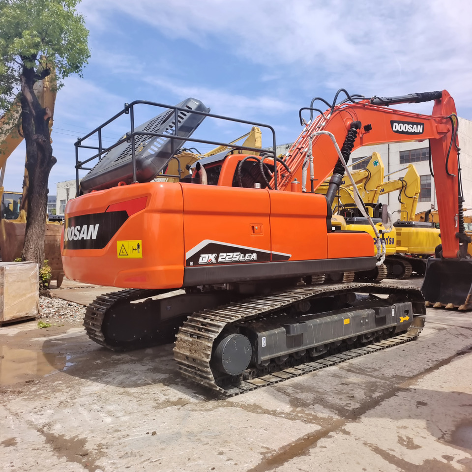 DOOSAN DX225LC-9C DX 225 LCA - Ερπυστριοφόρος εκσκαφέας: φωτογραφία 1 DOOSAN DX225LC-9C DX 225 LCA - Ερπυστριοφόρος εκσκαφέας: φωτογραφία 1