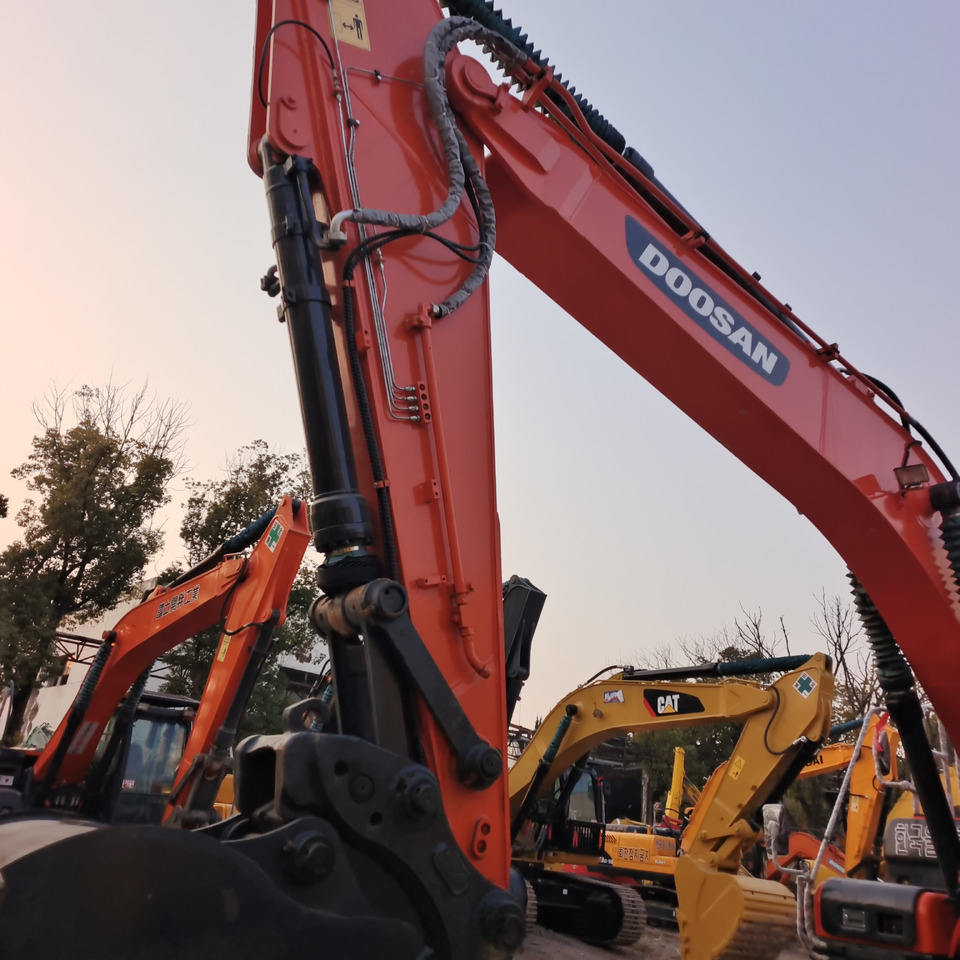 Ερπυστριοφόρος εκσκαφέας DOOSAN DX300 LC - 9C: φωτογραφία 7