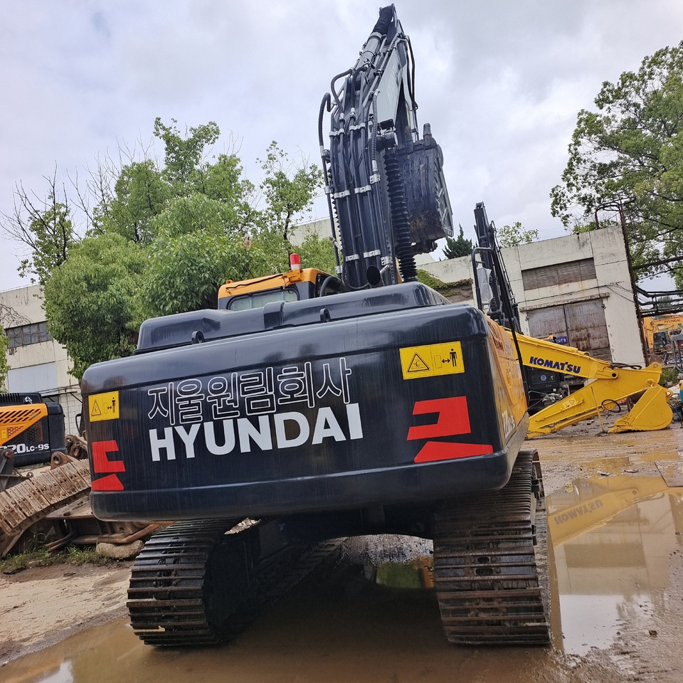 HYUNDAI 220LC - 9S 220LC-9T 305LC 330LC - Ερπυστριοφόρος εκσκαφέας: φωτογραφία 2 HYUNDAI 220LC - 9S 220LC-9T 305LC 330LC - Ερπυστριοφόρος εκσκαφέας: φωτογραφία 2
