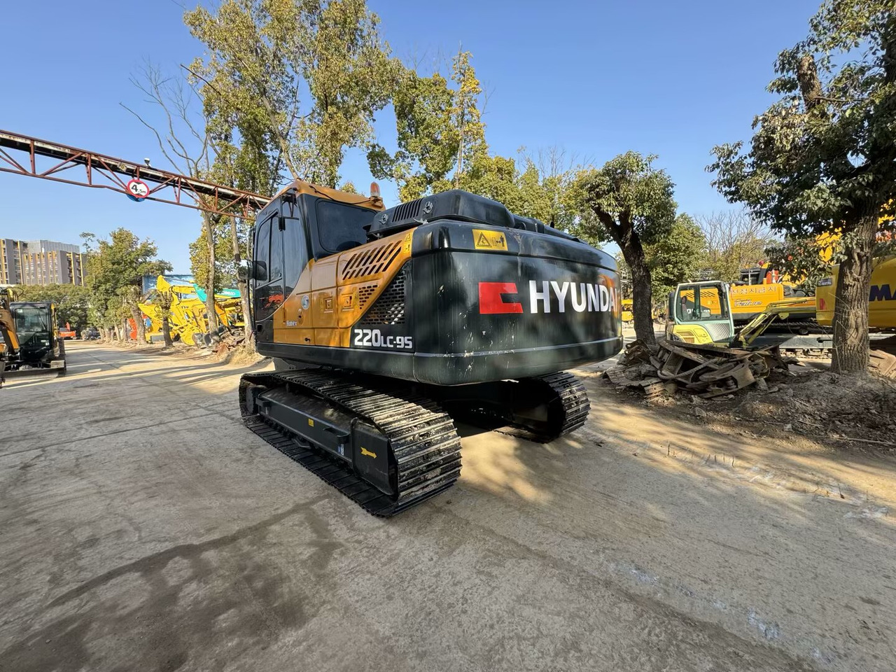 HYUNDAI 220LC-9S HX220HD HX225HD - Ερπυστριοφόρος εκσκαφέας: φωτογραφία 5 HYUNDAI 220LC-9S HX220HD HX225HD - Ερπυστριοφόρος εκσκαφέας: φωτογραφία 5