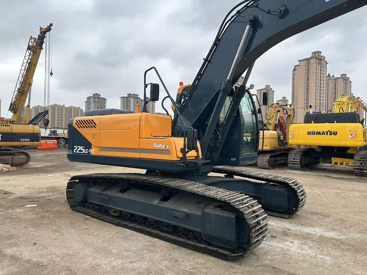 HYUNDAI 225LC-9T HX220HD HX225HD - Ερπυστριοφόρος εκσκαφέας: φωτογραφία 1 HYUNDAI 225LC-9T HX220HD HX225HD - Ερπυστριοφόρος εκσκαφέας: φωτογραφία 1