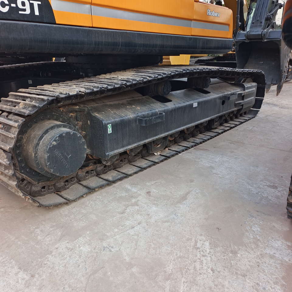 HYUNDAI 305LC-9T - Ερπυστριοφόρος εκσκαφέας: φωτογραφία 3 HYUNDAI 305LC-9T - Ερπυστριοφόρος εκσκαφέας: φωτογραφία 3