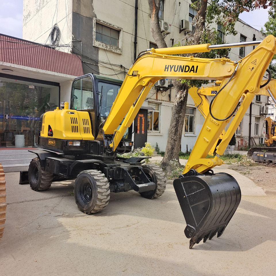 HYUNDAI R60W-7 - Τροχοφόρος εκσκαφέας: φωτογραφία 1 HYUNDAI R60W-7 - Τροχοφόρος εκσκαφέας: φωτογραφία 1