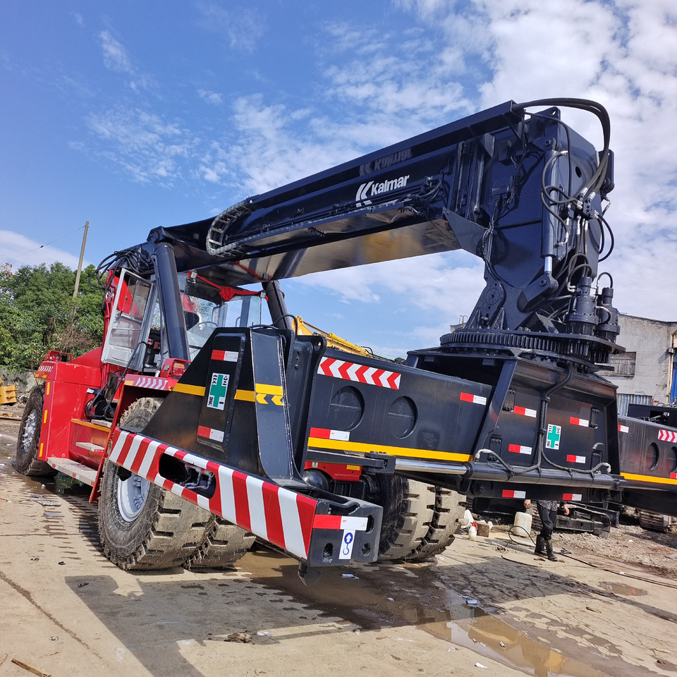 KALMAR DRF450 45 TON REACH STACKER DRT450 DRU450 DRD 450 - Reachstacker: φωτογραφία 4 KALMAR DRF450 45 TON REACH STACKER DRT450 DRU450 DRD 450 - Reachstacker: φωτογραφία 4