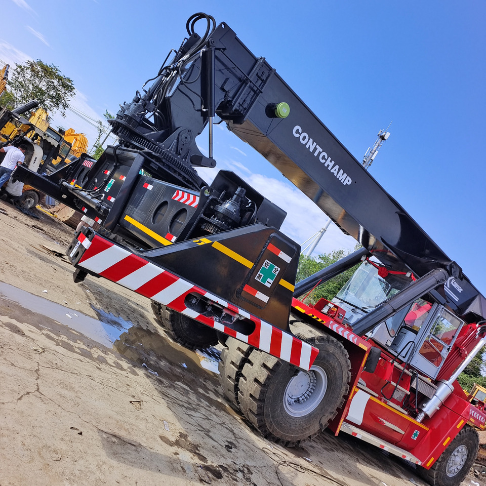 KALMAR DRF450 DRT DRU 45 TON - Reachstacker: φωτογραφία 4 KALMAR DRF450 DRT DRU 45 TON - Reachstacker: φωτογραφία 4