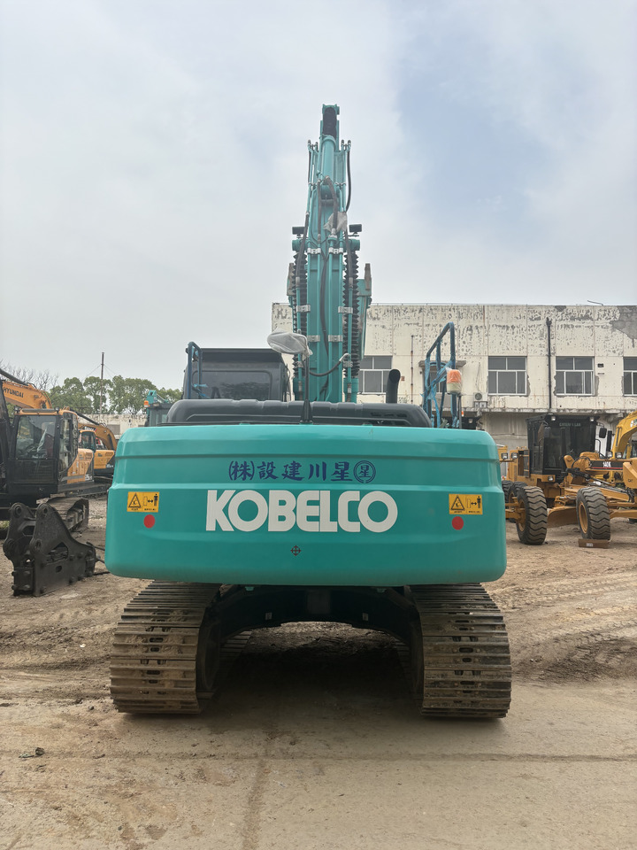 KOBELCO SK210LC - Ερπυστριοφόρος εκσκαφέας: φωτογραφία 3 KOBELCO SK210LC - Ερπυστριοφόρος εκσκαφέας: φωτογραφία 3