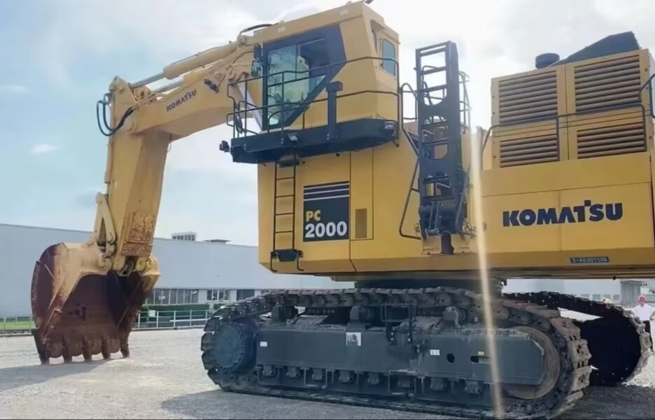 KOMATSU PC2000 200 TON EXCAVATOR MINING DIGGER - Μηχάνημα ορυχείων: φωτογραφία 1 KOMATSU PC2000 200 TON EXCAVATOR MINING DIGGER - Μηχάνημα ορυχείων: φωτογραφία 1