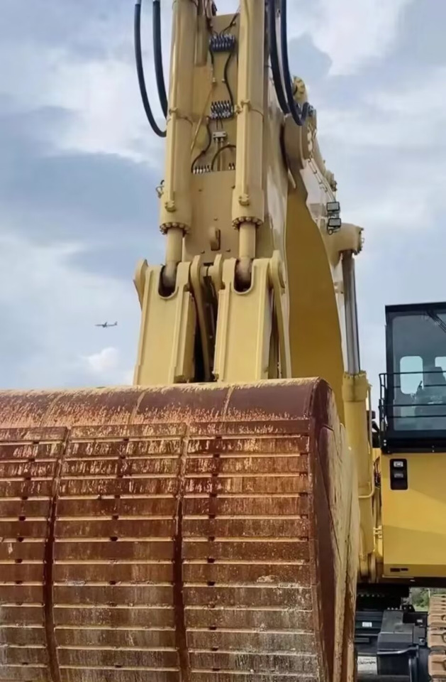 KOMATSU PC2000 200 TON EXCAVATOR MINING DIGGER - Μηχάνημα ορυχείων: φωτογραφία 2 KOMATSU PC2000 200 TON EXCAVATOR MINING DIGGER - Μηχάνημα ορυχείων: φωτογραφία 2