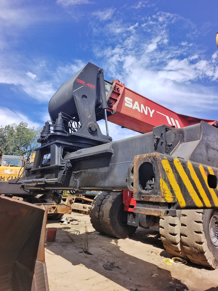 SANY SRSC45C23 45 TON - Reachstacker: φωτογραφία 2 SANY SRSC45C23 45 TON - Reachstacker: φωτογραφία 2
