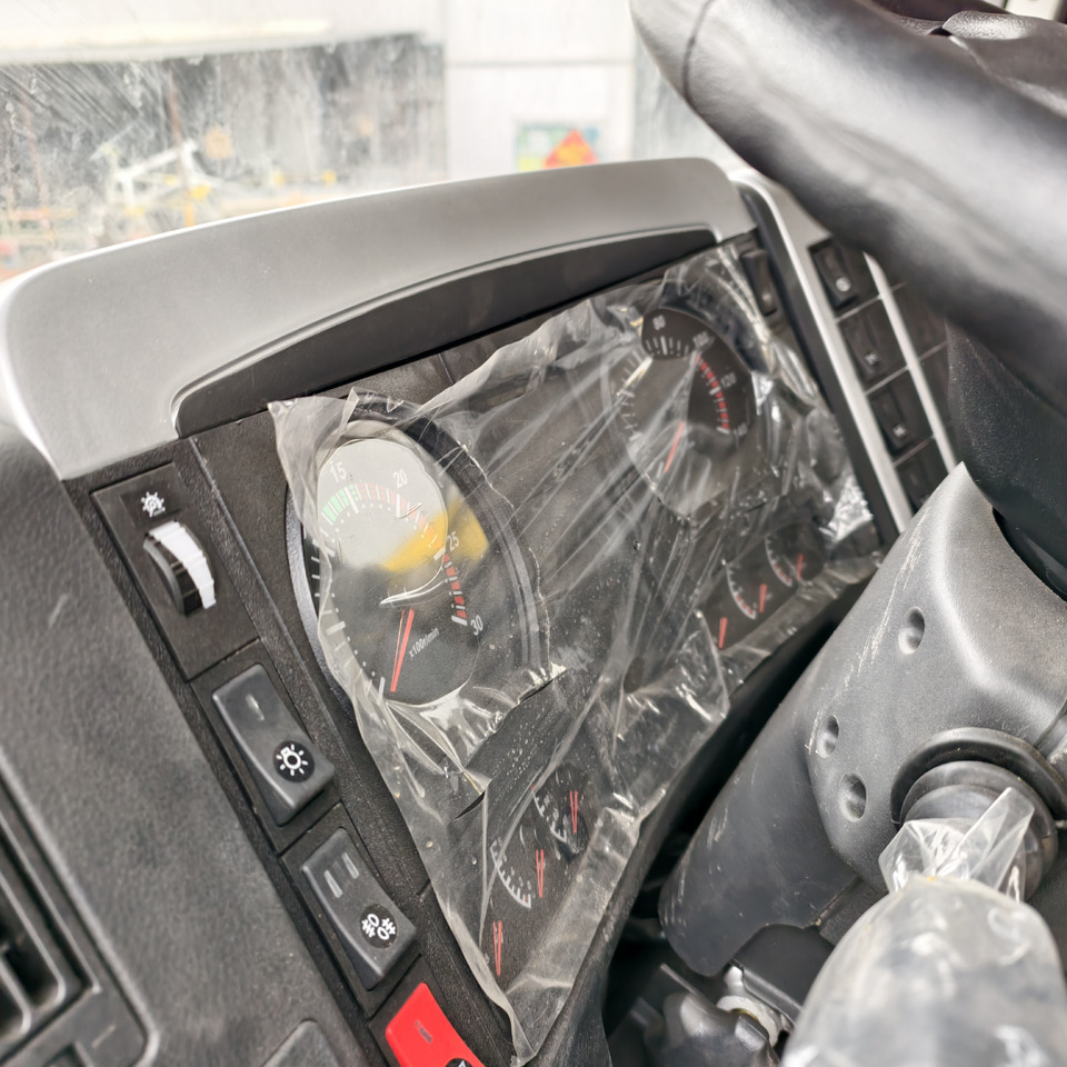 SHACMAN F3000 6*4 DUMP TRUCK - Φορτηγό ανατρεπόμενο: φωτογραφία 2 SHACMAN F3000 6*4 DUMP TRUCK - Φορτηγό ανατρεπόμενο: φωτογραφία 2