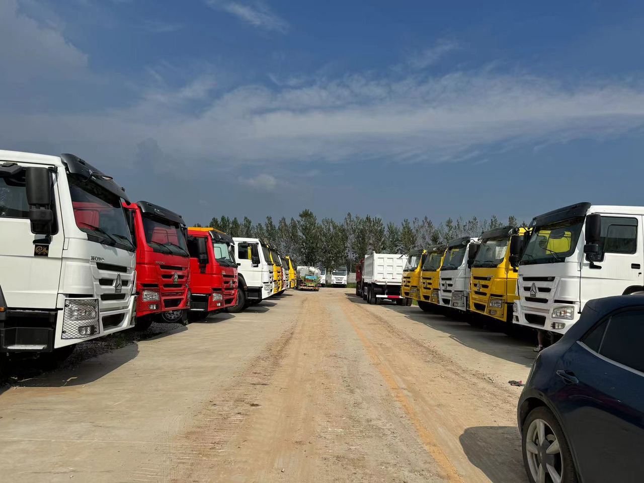 SINOTRUK HOWO 6*4 8*4 - Φορτηγό ανατρεπόμενο: φωτογραφία 3 SINOTRUK HOWO 6*4 8*4 - Φορτηγό ανατρεπόμενο: φωτογραφία 3