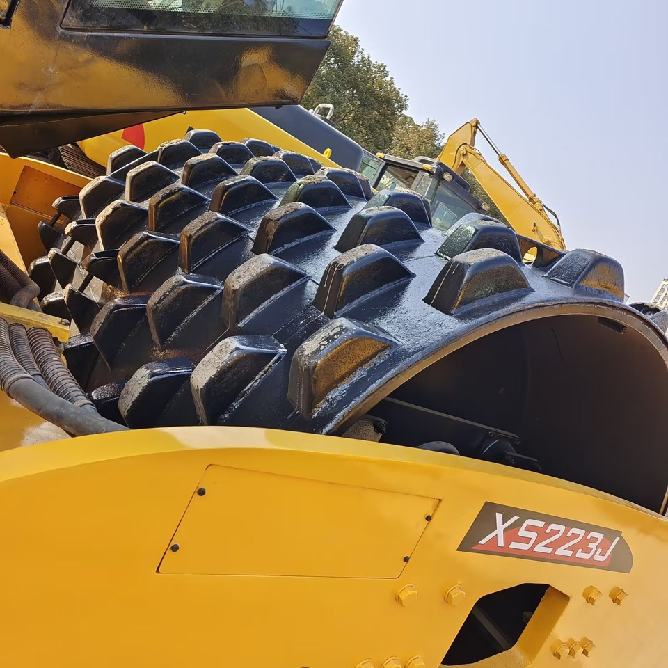 XCMG XS 223J WITH SHEEPFOOT PAD - Ασφαλτικός οδοστρωτήρας: φωτογραφία 5 XCMG XS 223J WITH SHEEPFOOT PAD - Ασφαλτικός οδοστρωτήρας: φωτογραφία 5