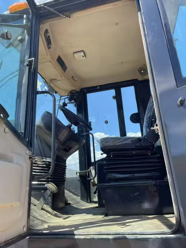 XCMG XS222J XS223J XS263J - Ασφαλτικός οδοστρωτήρας: φωτογραφία 2 XCMG XS222J XS223J XS263J - Ασφαλτικός οδοστρωτήρας: φωτογραφία 2