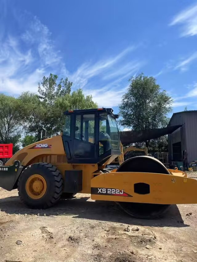 XCMG XS222J XS223J - Ασφαλτικός οδοστρωτήρας: φωτογραφία 4 XCMG XS222J XS223J - Ασφαλτικός οδοστρωτήρας: φωτογραφία 4