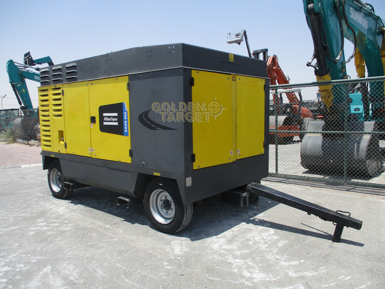 ATLAS COPCO XAHS950CD - Αεροσυμπιεστής: φωτογραφία 1 ATLAS COPCO XAHS950CD - Αεροσυμπιεστής: φωτογραφία 1