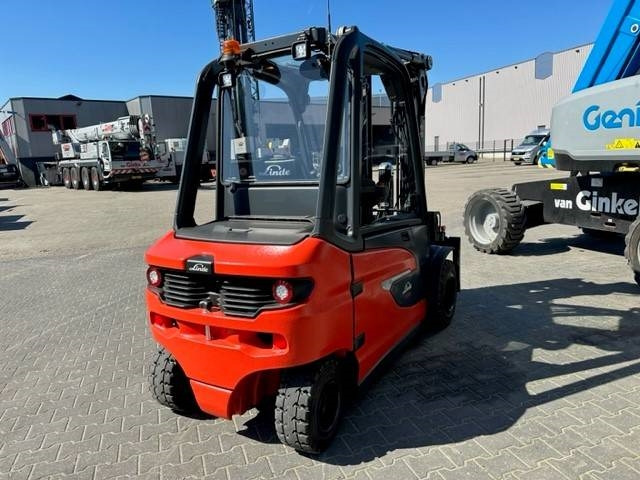 Linde E35L - Ηλεκτροκίνητο περονοφόρο: φωτογραφία 4 Linde E35L - Ηλεκτροκίνητο περονοφόρο: φωτογραφία 4