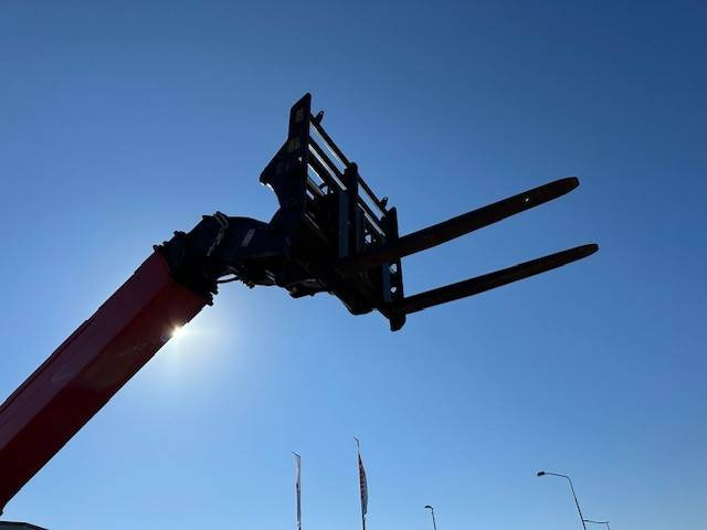 Manitou MT 1440 - Τηλεσκοπικός φορτωτής: φωτογραφία 5 Manitou MT 1440 - Τηλεσκοπικός φορτωτής: φωτογραφία 5