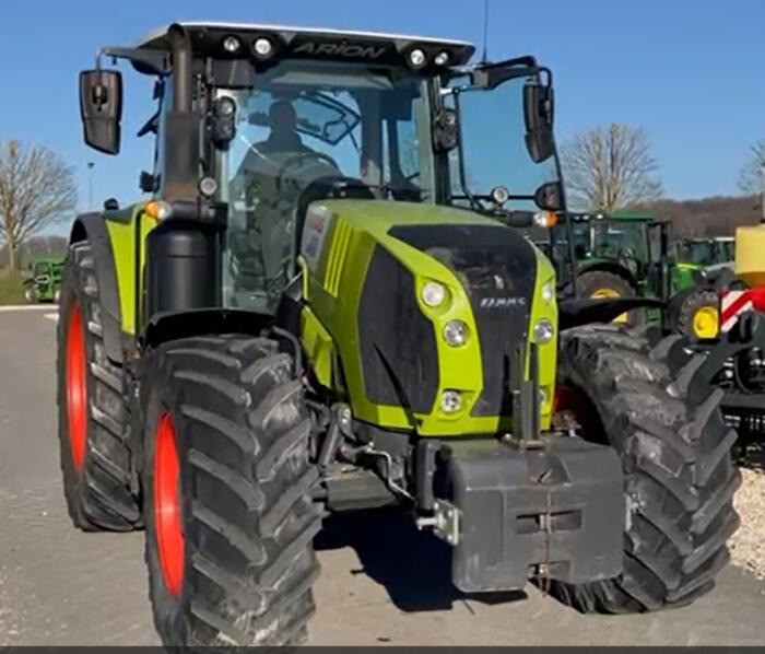 Claas Arion 650 - Τρακτέρ: φωτογραφία 1 Claas Arion 650 - Τρακτέρ: φωτογραφία 1