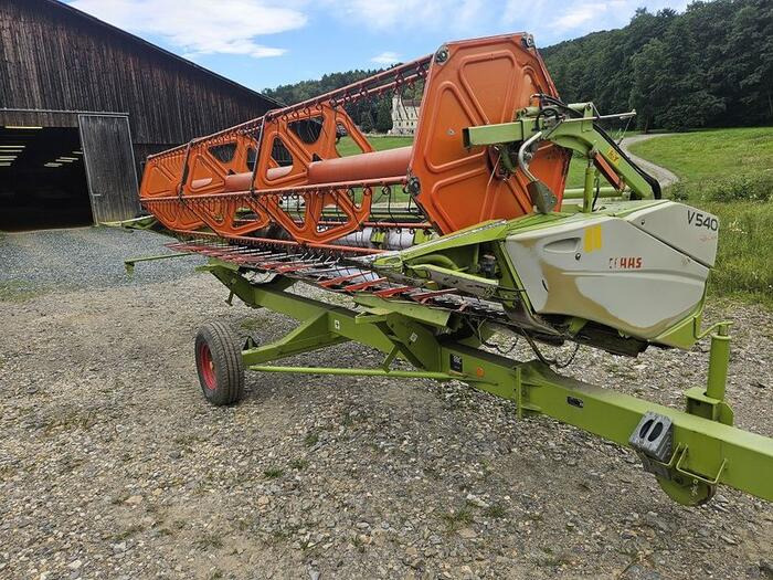 Claas V540 Vario - Θεριζοαλωνιστική μηχανή - κεφαλή: φωτογραφία 1 Claas V540 Vario - Θεριζοαλωνιστική μηχανή - κεφαλή: φωτογραφία 1