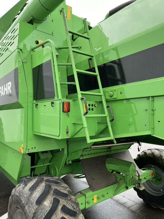 Deutz-Fahr 5660 H - Θεριζοαλωνιστική μηχανή: φωτογραφία 5 Deutz-Fahr 5660 H - Θεριζοαλωνιστική μηχανή: φωτογραφία 5
