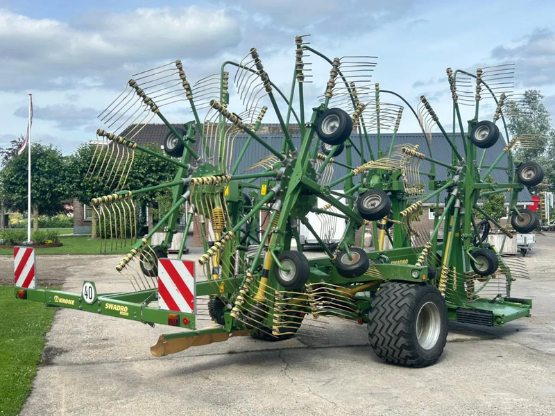 Krone Krone swadro 1400 Plus Zwadhark 4 rotor hark - Χορτοσυλλέκτης: φωτογραφία 4 Krone Krone swadro 1400 Plus Zwadhark 4 rotor hark - Χορτοσυλλέκτης: φωτογραφία 4