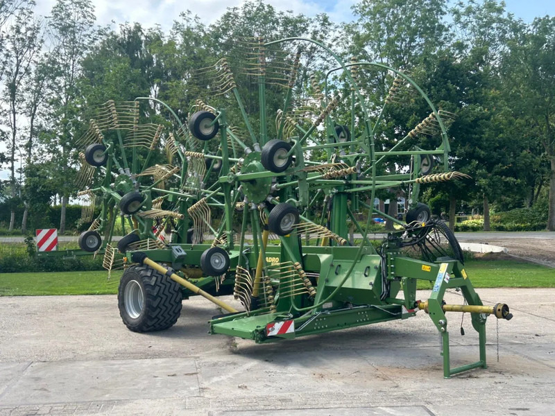 Krone Swadro 1400 Plus 4 Rotorhark Zwiller - Χορτοσυλλέκτης: φωτογραφία 1 Krone Swadro 1400 Plus 4 Rotorhark Zwiller - Χορτοσυλλέκτης: φωτογραφία 1
