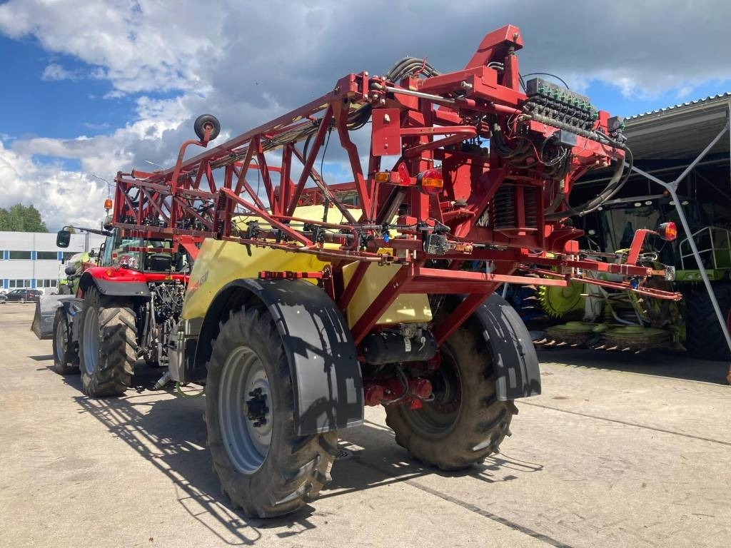 Hardi COMMANDERr 4500 - Συρόμενο ψεκαστικό: φωτογραφία 3 Hardi COMMANDERr 4500 - Συρόμενο ψεκαστικό: φωτογραφία 3