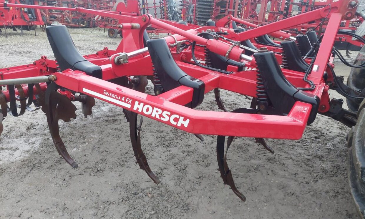 Horsch Terrano 4 FX - Σβάρνα: φωτογραφία 2 Horsch Terrano 4 FX - Σβάρνα: φωτογραφία 2