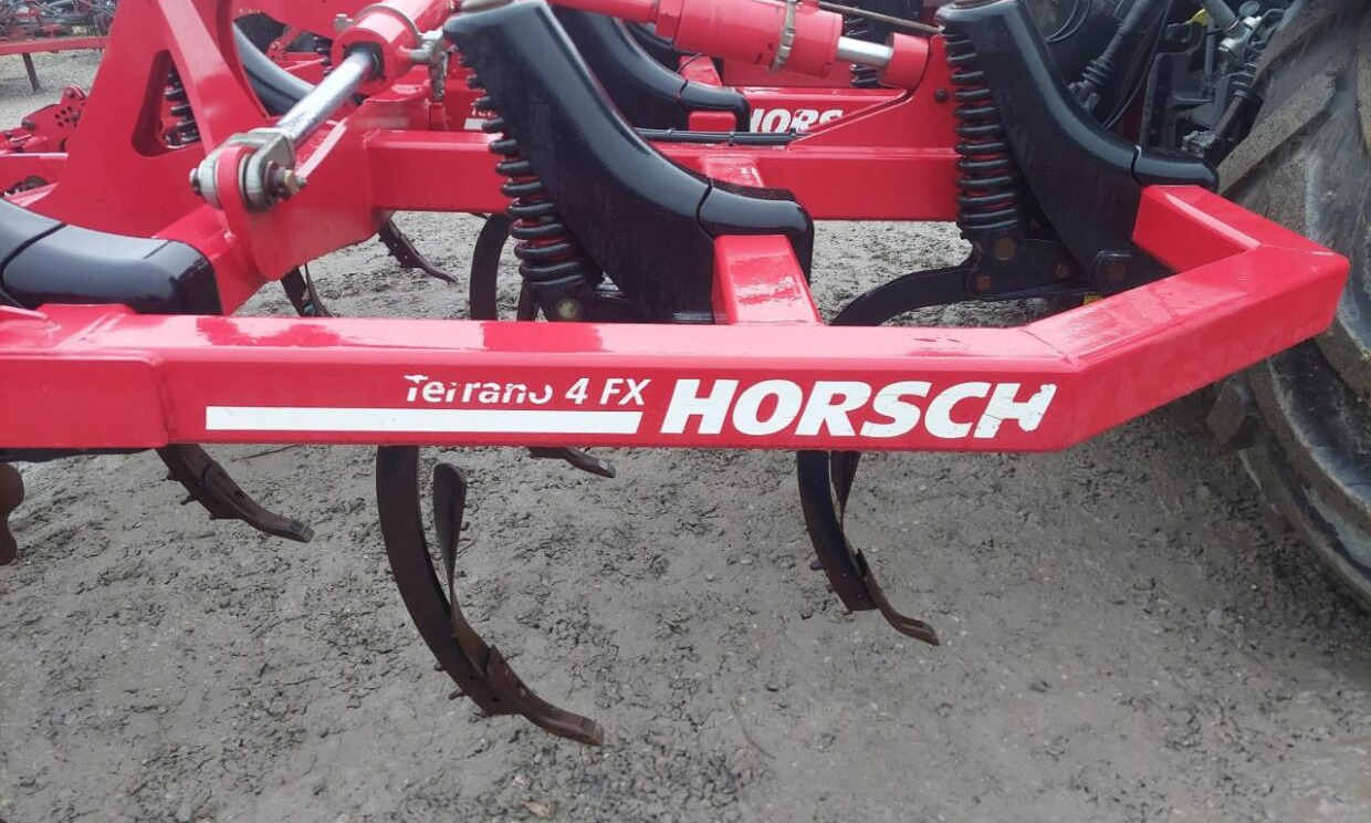Horsch Terrano 4 FX - Σβάρνα: φωτογραφία 4 Horsch Terrano 4 FX - Σβάρνα: φωτογραφία 4