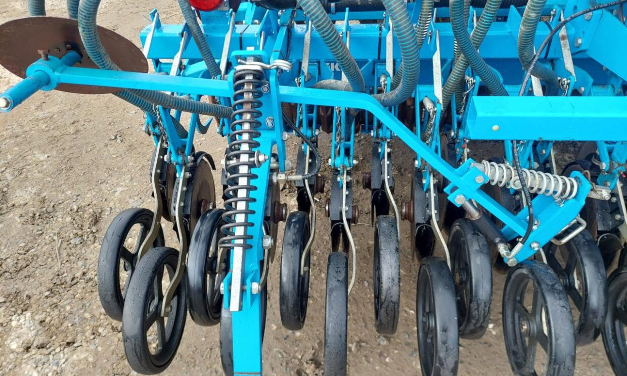 Leasing Lemken Zirkon 10/400 - Solitair 9-400 Lemken Zirkon 10/400 - Solitair 9-400: φωτογραφία 8 Leasing Lemken Zirkon 10/400 - Solitair 9-400 Lemken Zirkon 10/400 - Solitair 9-400: φωτογραφία 8
