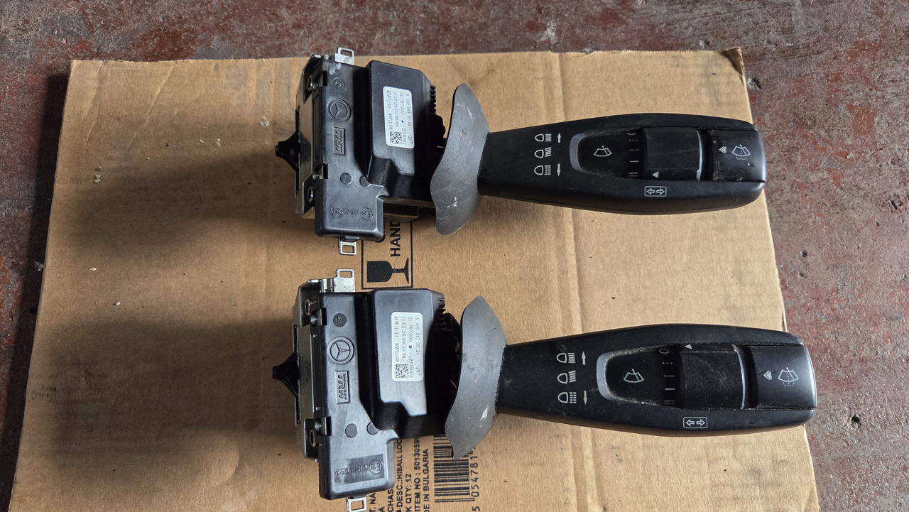 MERCEDES-BENZ ACTROS MP4 - Διακόπτης κολώνας τιμονιού για Φορτηγό: φωτογραφία 1 MERCEDES-BENZ ACTROS MP4 - Διακόπτης κολώνας τιμονιού για Φορτηγό: φωτογραφία 1