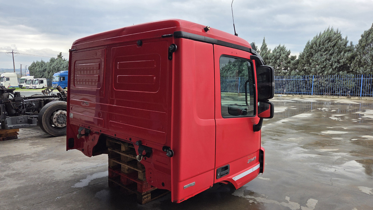 MERCEDES-BENZ CABIN ACTROS MP3 MEDIUM - Καμπίνα για Φορτηγό: φωτογραφία 4 MERCEDES-BENZ CABIN ACTROS MP3 MEDIUM - Καμπίνα για Φορτηγό: φωτογραφία 4